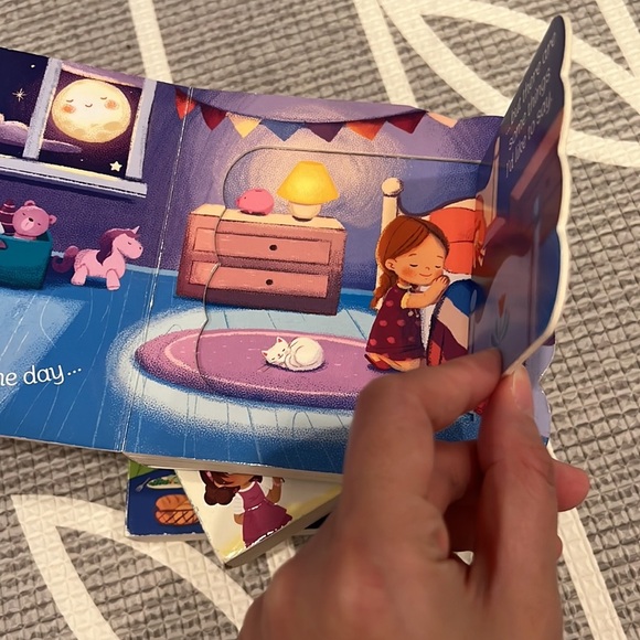 3 children’s book - Picture 3 of 3